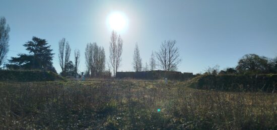 Terrain à bâtir à Mézières-en-Drouais, Centre-Val de Loire