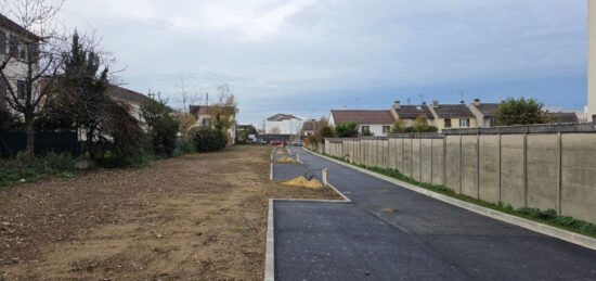 Terrain à bâtir à Mantes-la-Ville, Île-de-France