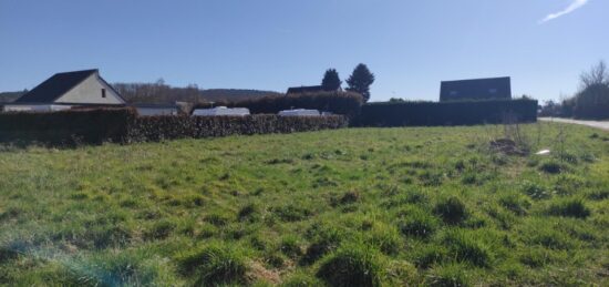 Terrain à bâtir à Corneville-sur-Risle, Normandie